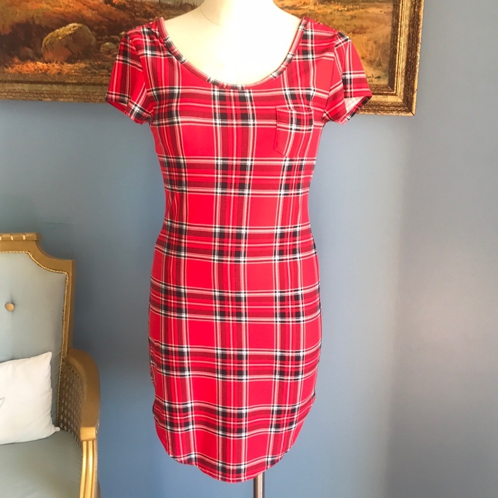 Red plaid short sleeves asymmetric scoop neck bodycon mini dress size S preppy - Picture 1 of 7